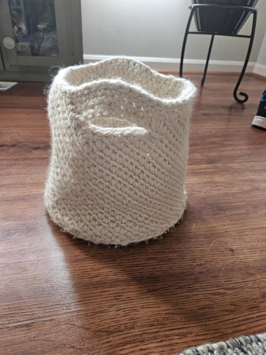 Hard Bottom Basket
